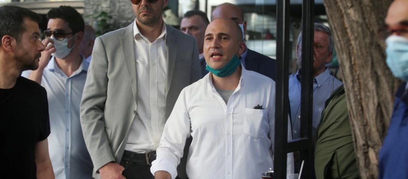 Ο Κ.Μπογδάνος σε συγκέντρωση στην πλατεία Βικτωρίας ενάντια στην παράνομη μετανάστευση